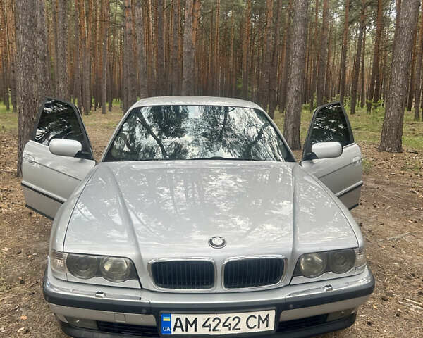 Серый БМВ 7 Серия, объемом двигателя 3 л и пробегом 460 тыс. км за 9000 $, фото 8 на Automoto.ua