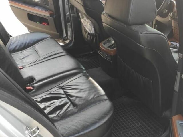 Сірий БМВ 7 Серія, об'ємом двигуна 3.6 л та пробігом 240 тис. км за 6000 $, фото 7 на Automoto.ua