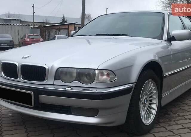 Сірий БМВ 7 Серія, об'ємом двигуна 3.5 л та пробігом 415 тис. км за 6500 $, фото 5 на Automoto.ua