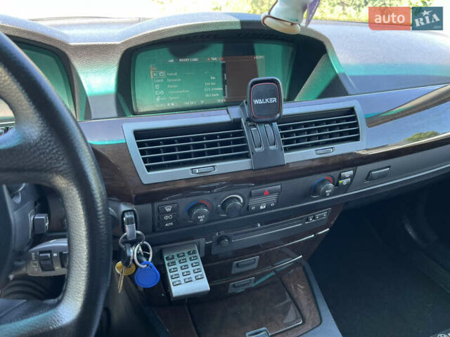 Серый БМВ 7 Серия, объемом двигателя 3.9 л и пробегом 360 тыс. км за 6700 $, фото 10 на Automoto.ua