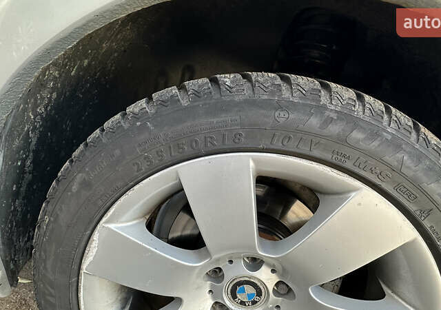 Серый БМВ 7 Серия, объемом двигателя 3.5 л и пробегом 315 тыс. км за 5500 $, фото 7 на Automoto.ua