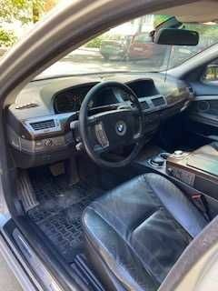 Серый БМВ 7 Серия, объемом двигателя 4.4 л и пробегом 435 тыс. км за 5500 $, фото 4 на Automoto.ua