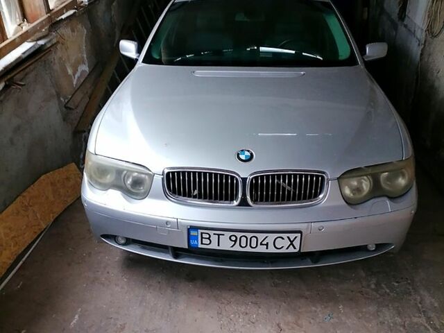 Серый БМВ 7 Серия, объемом двигателя 4.4 л и пробегом 210 тыс. км за 7500 $, фото 11 на Automoto.ua