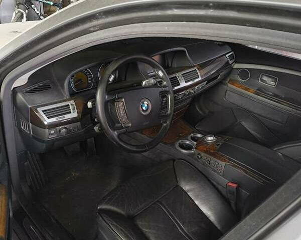 Сірий БМВ 7 Серія, об'ємом двигуна 5.97 л та пробігом 290 тис. км за 6000 $, фото 5 на Automoto.ua
