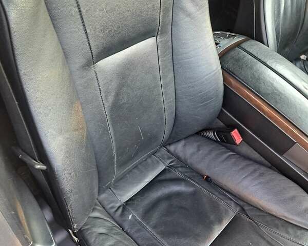 Серый БМВ 7 Серия, объемом двигателя 2.99 л и пробегом 397 тыс. км за 6800 $, фото 8 на Automoto.ua