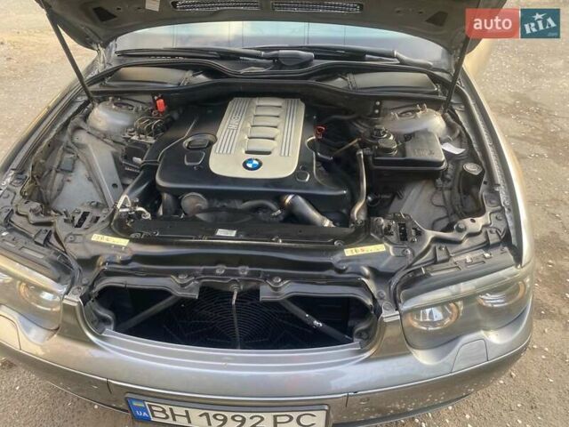 Серый БМВ 7 Серия, объемом двигателя 3 л и пробегом 540 тыс. км за 8500 $, фото 18 на Automoto.ua