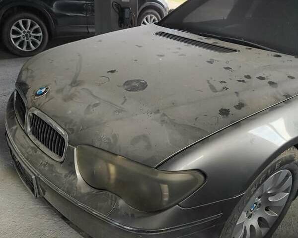 Сірий БМВ 7 Серія, об'ємом двигуна 5.97 л та пробігом 290 тис. км за 6000 $, фото 2 на Automoto.ua