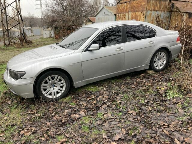 Серый БМВ 7 Серия, объемом двигателя 0 л и пробегом 372 тыс. км за 4300 $, фото 2 на Automoto.ua