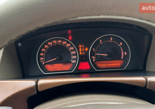 Серый БМВ 7 Серия, объемом двигателя 2.99 л и пробегом 311 тыс. км за 5500 $, фото 24 на Automoto.ua