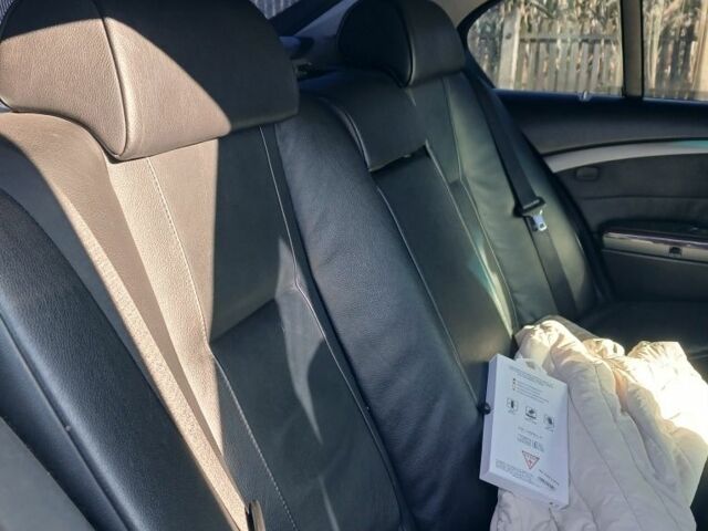 Серый БМВ 7 Серия, объемом двигателя 4.4 л и пробегом 265 тыс. км за 3800 $, фото 7 на Automoto.ua