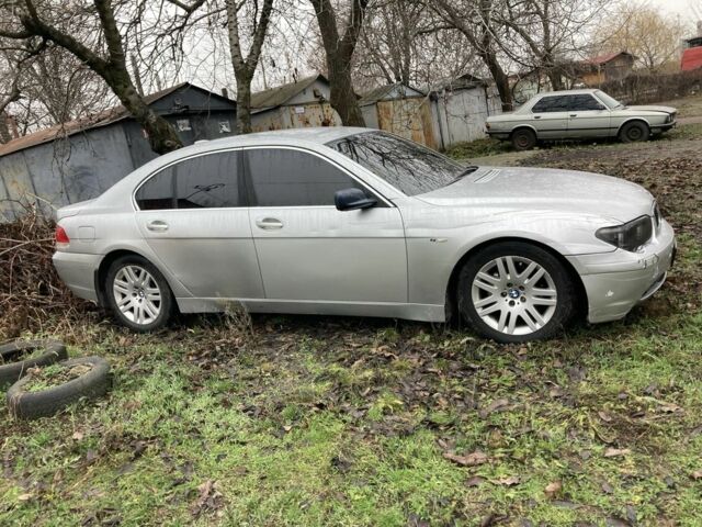 Серый БМВ 7 Серия, объемом двигателя 3 л и пробегом 391 тыс. км за 3600 $, фото 3 на Automoto.ua