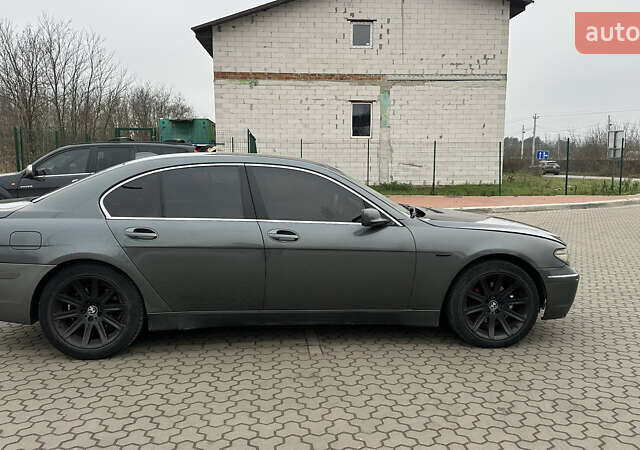 Серый БМВ 7 Серия, объемом двигателя 2.99 л и пробегом 311 тыс. км за 5500 $, фото 3 на Automoto.ua