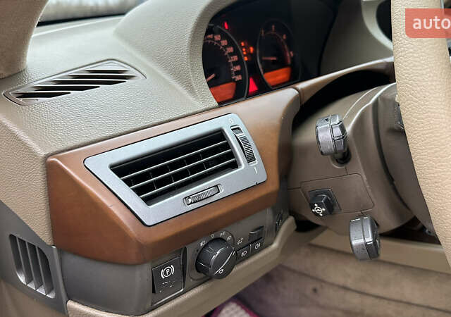 Серый БМВ 7 Серия, объемом двигателя 2.99 л и пробегом 311 тыс. км за 5500 $, фото 21 на Automoto.ua