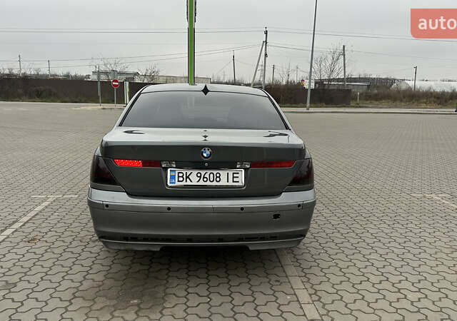 Серый БМВ 7 Серия, объемом двигателя 2.99 л и пробегом 311 тыс. км за 5500 $, фото 13 на Automoto.ua