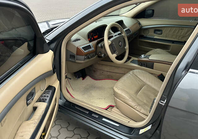 Серый БМВ 7 Серия, объемом двигателя 2.99 л и пробегом 311 тыс. км за 5500 $, фото 19 на Automoto.ua