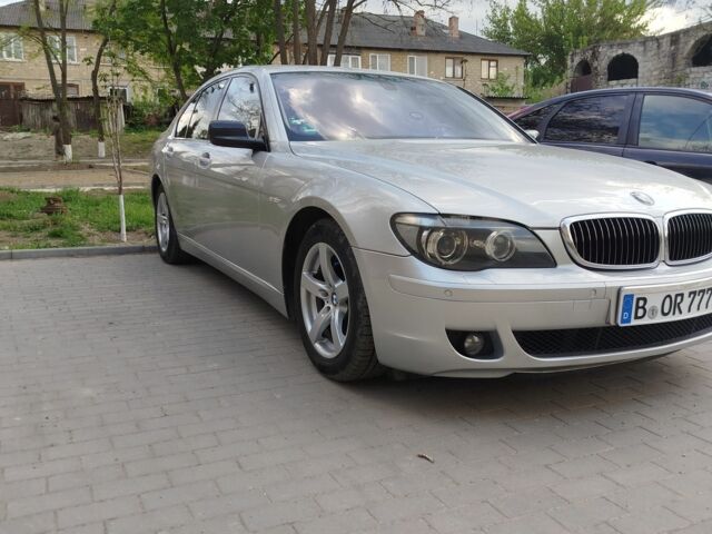 Сірий БМВ 7 Серія, об'ємом двигуна 3 л та пробігом 260 тис. км за 5865 $, фото 1 на Automoto.ua