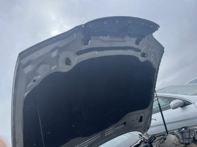 Серый БМВ 7 Серия, объемом двигателя 4.5 л и пробегом 140 тыс. км за 1000 $, фото 2 на Automoto.ua