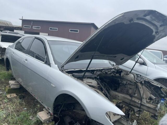 Серый БМВ 7 Серия, объемом двигателя 4.5 л и пробегом 140 тыс. км за 1000 $, фото 5 на Automoto.ua