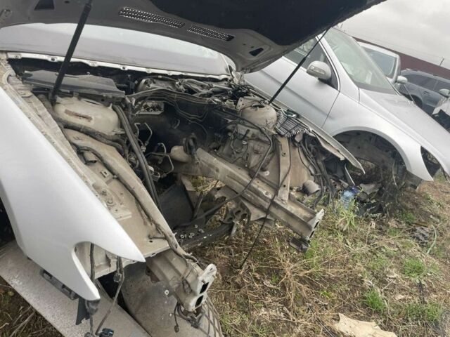 Серый БМВ 7 Серия, объемом двигателя 4.5 л и пробегом 140 тыс. км за 1000 $, фото 1 на Automoto.ua