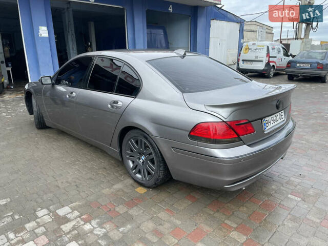 Сірий БМВ 7 Серія, об'ємом двигуна 3.98 л та пробігом 155 тис. км за 10000 $, фото 6 на Automoto.ua