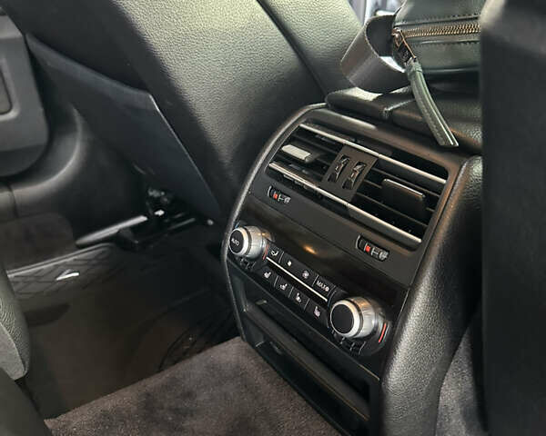 Серый БМВ 7 Серия, объемом двигателя 2.99 л и пробегом 210 тыс. км за 14800 $, фото 20 на Automoto.ua