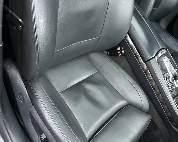 Серый БМВ 7 Серия, объемом двигателя 2.99 л и пробегом 308 тыс. км за 16500 $, фото 6 на Automoto.ua