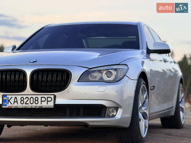 Серый БМВ 7 Серия, объемом двигателя 2.98 л и пробегом 343 тыс. км за 11500 $, фото 3 на Automoto.ua