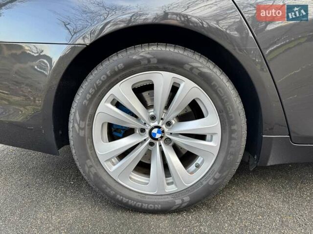 Сірий БМВ 7 Серія, об'ємом двигуна 2.99 л та пробігом 219 тис. км за 16500 $, фото 13 на Automoto.ua