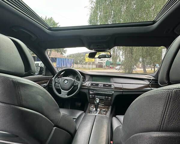 Серый БМВ 7 Серия, объемом двигателя 2.99 л и пробегом 276 тыс. км за 15500 $, фото 22 на Automoto.ua