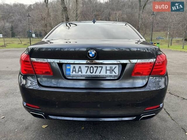 Сірий БМВ 7 Серія, об'ємом двигуна 2.99 л та пробігом 219 тис. км за 16500 $, фото 17 на Automoto.ua