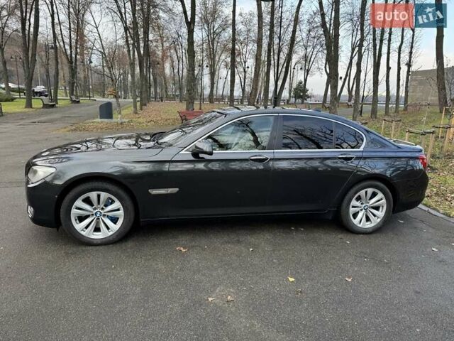 Сірий БМВ 7 Серія, об'ємом двигуна 2.99 л та пробігом 219 тис. км за 16500 $, фото 6 на Automoto.ua