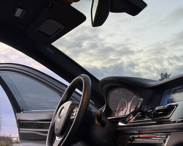 Серый БМВ 7 Серия, объемом двигателя 2.98 л и пробегом 343 тыс. км за 11500 $, фото 13 на Automoto.ua