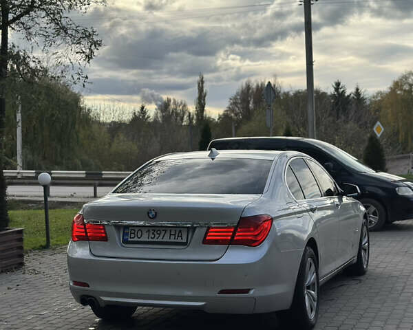 Серый БМВ 7 Серия, объемом двигателя 2.99 л и пробегом 210 тыс. км за 14800 $, фото 3 на Automoto.ua
