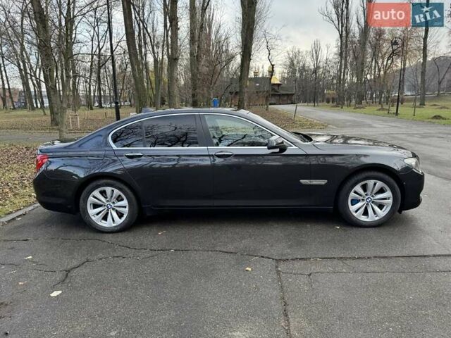 Сірий БМВ 7 Серія, об'ємом двигуна 2.99 л та пробігом 219 тис. км за 16500 $, фото 11 на Automoto.ua
