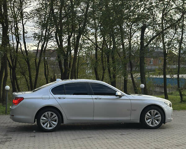 Серый БМВ 7 Серия, объемом двигателя 2.99 л и пробегом 210 тыс. км за 14800 $, фото 5 на Automoto.ua