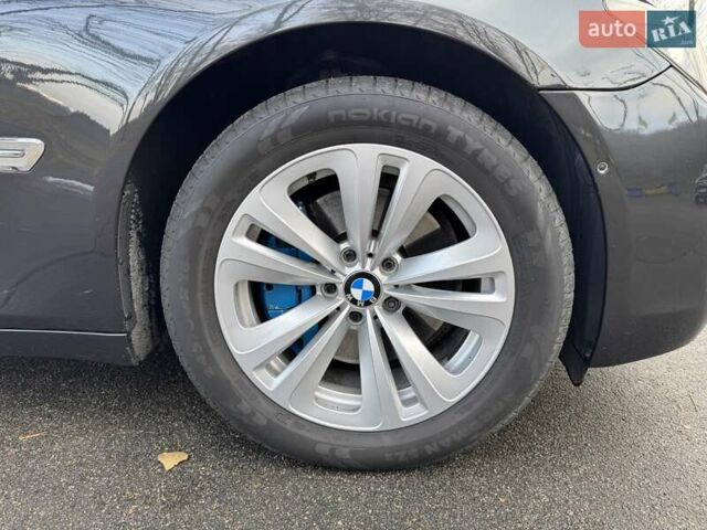 Сірий БМВ 7 Серія, об'ємом двигуна 2.99 л та пробігом 219 тис. км за 16500 $, фото 12 на Automoto.ua