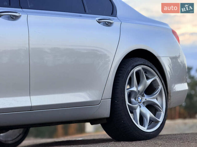 Серый БМВ 7 Серия, объемом двигателя 2.98 л и пробегом 343 тыс. км за 11500 $, фото 5 на Automoto.ua