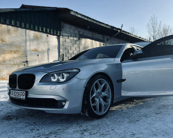 Сірий БМВ 7 Серія, об'ємом двигуна 3 л та пробігом 344 тис. км за 13900 $, фото 2 на Automoto.ua