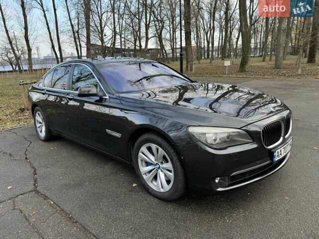 Сірий БМВ 7 Серія, об'ємом двигуна 2.99 л та пробігом 219 тис. км за 16500 $, фото 8 на Automoto.ua