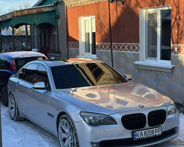 Сірий БМВ 7 Серія, об'ємом двигуна 3 л та пробігом 344 тис. км за 13900 $, фото 1 на Automoto.ua