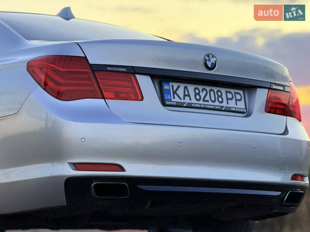 Серый БМВ 7 Серия, объемом двигателя 2.98 л и пробегом 343 тыс. км за 11500 $, фото 8 на Automoto.ua