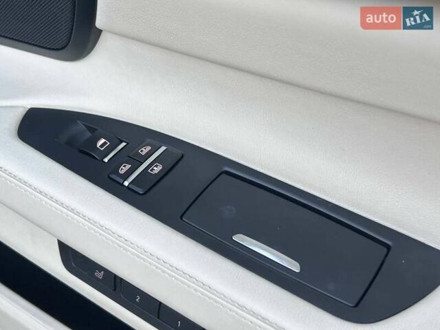 Серый БМВ 7 Серия, объемом двигателя 4.4 л и пробегом 67 тыс. км за 17500 $, фото 50 на Automoto.ua