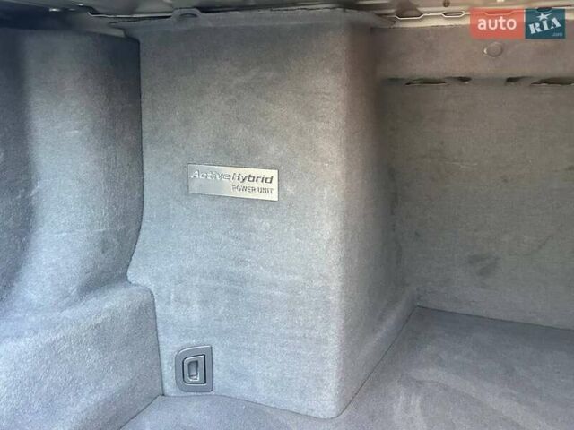 Серый БМВ 7 Серия, объемом двигателя 4.4 л и пробегом 67 тыс. км за 17500 $, фото 48 на Automoto.ua