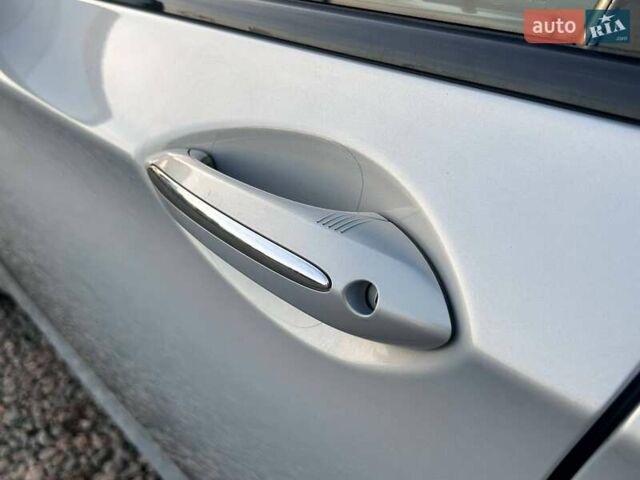 Серый БМВ 7 Серия, объемом двигателя 4.4 л и пробегом 67 тыс. км за 17500 $, фото 11 на Automoto.ua