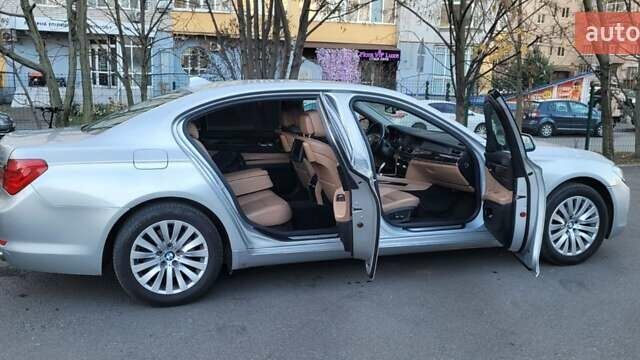 Серый БМВ 7 Серия, объемом двигателя 3 л и пробегом 312 тыс. км за 12950 $, фото 4 на Automoto.ua