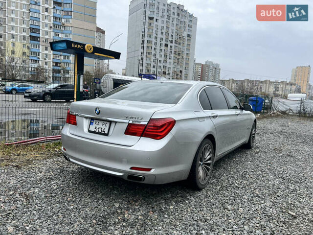 Серый БМВ 7 Серия, объемом двигателя 2.98 л и пробегом 240 тыс. км за 15700 $, фото 8 на Automoto.ua