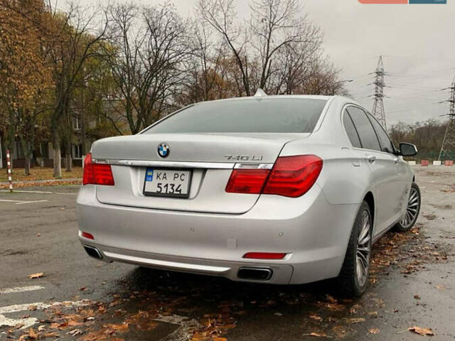 Серый БМВ 7 Серия, объемом двигателя 2.98 л и пробегом 240 тыс. км за 15700 $, фото 14 на Automoto.ua