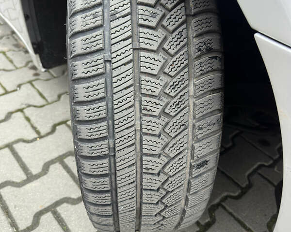 Сірий БМВ 7 Серія, об'ємом двигуна 2.99 л та пробігом 238 тис. км за 17500 $, фото 22 на Automoto.ua