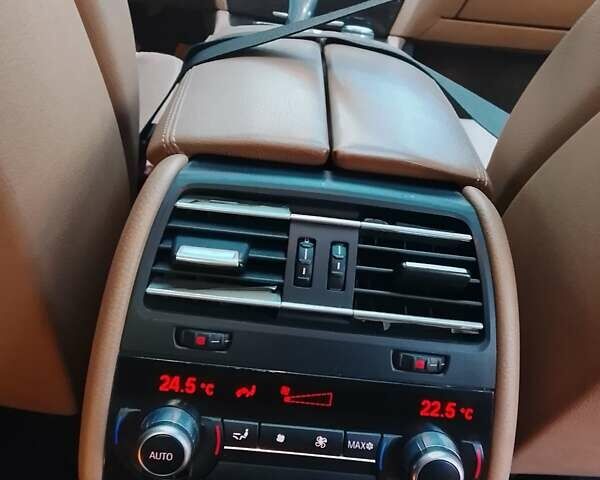 Серый БМВ 7 Серия, объемом двигателя 3 л и пробегом 312 тыс. км за 12950 $, фото 33 на Automoto.ua