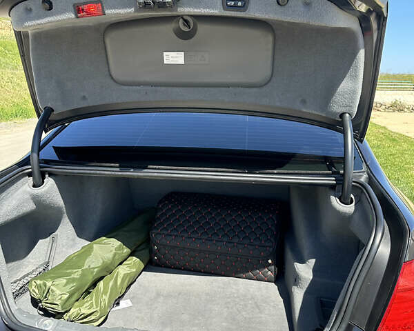 Серый БМВ 7 Серия, объемом двигателя 2.99 л и пробегом 370 тыс. км за 18500 $, фото 6 на Automoto.ua